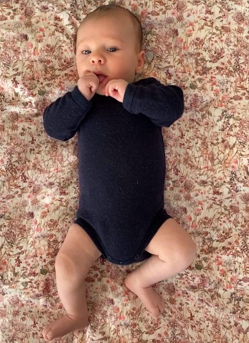 Baby og motorik - Milepæle fra 0 til 2 måneder